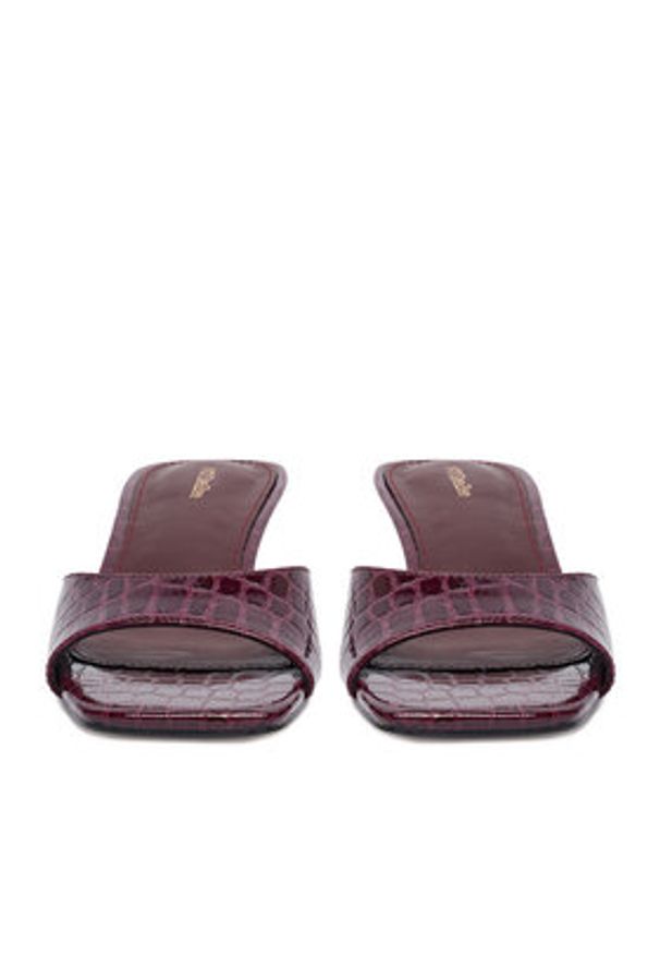 DeeZee Klapki CEO-TS6253-01 Bordowy. Kolor: czerwony. Materiał: materiał