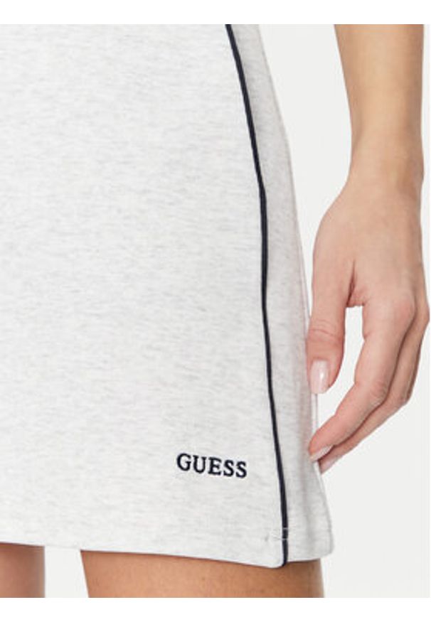 Guess Spódnica mini V5GD02 KCS01 Szary Regular Fit. Kolor: szary. Materiał: bawełna