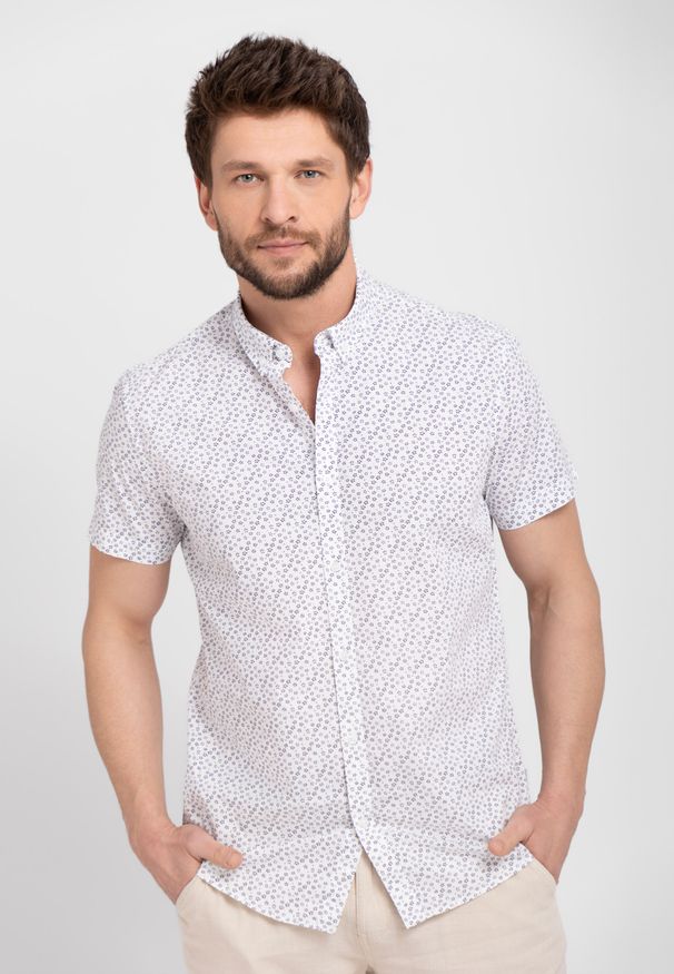 Volcano - Bawełniana koszula z wzorem, Slim Fit, C-AMUR. Okazja: na co dzień, na spotkanie biznesowe. Typ kołnierza: button down. Materiał: bawełna. Długość rękawa: krótki rękaw. Długość: krótkie. Styl: casual, biznesowy, klasyczny