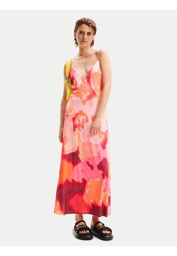 Desigual Sukienka letnia Nerea 24SWVK19 Różowy Regular Fit. Kolor: różowy. Materiał: syntetyk. Sezon: lato