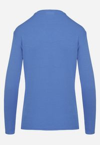 Born2be - Niebieska Bluzka z Bawełną Typu Longsleeve Ittelisa. Okazja: na co dzień. Typ kołnierza: dekolt w serek. Kolor: niebieski. Materiał: bawełna. Długość rękawa: długi rękaw. Długość: długie. Styl: casual #4