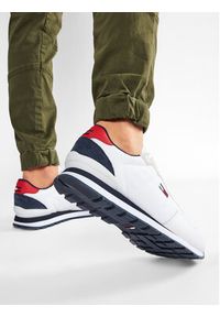 Tommy Jeans Sneakersy Lifestyle Mix Runner EM0EM00668 Biały. Kolor: biały. Materiał: materiał #6