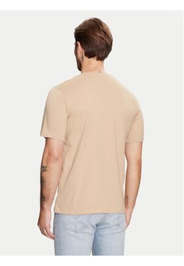 Jack & Jones - Jack&Jones T-Shirt Jprblaalfie 12259673 Brązowy Regular Fit. Kolor: brązowy. Materiał: bawełna