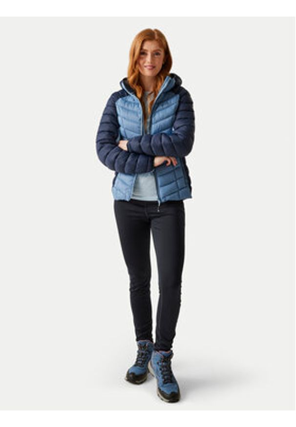 Regatta Kurtka przejściowa Dalent RWN305 Granatowy Slim Fit. Kolor: niebieski. Materiał: syntetyk