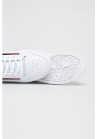 Kappa Buty kolor biały. Nosek buta: okrągły. Zapięcie: sznurówki. Kolor: biały. Materiał: guma