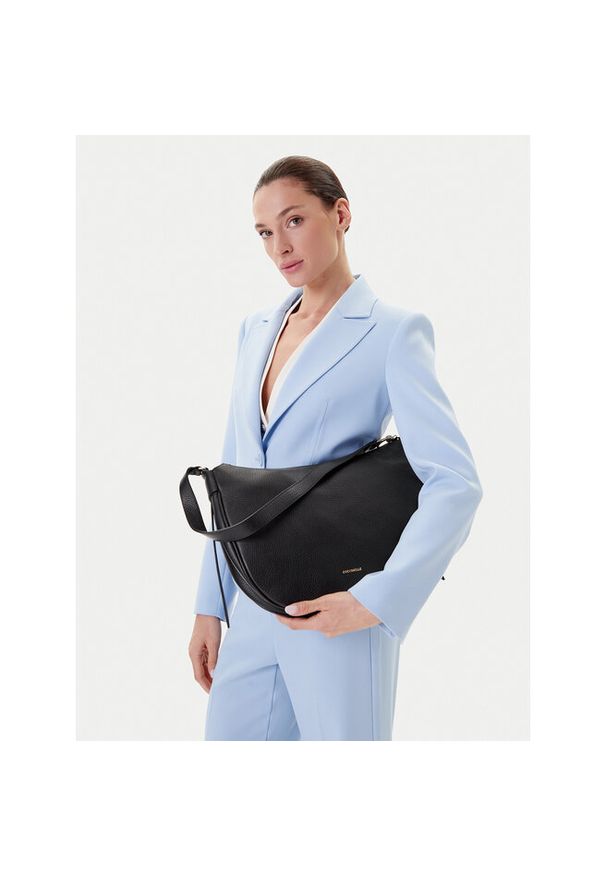 Torebka Coccinelle. Kolor: czarny