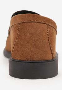 Renee - Brązowe Mokasyny VICES z Wkładką ze Skóry Naturalnej i Przeszyciami Astanie. Kolor: brązowy. Materiał: skóra. Sezon: wiosna. Styl: elegancki #4