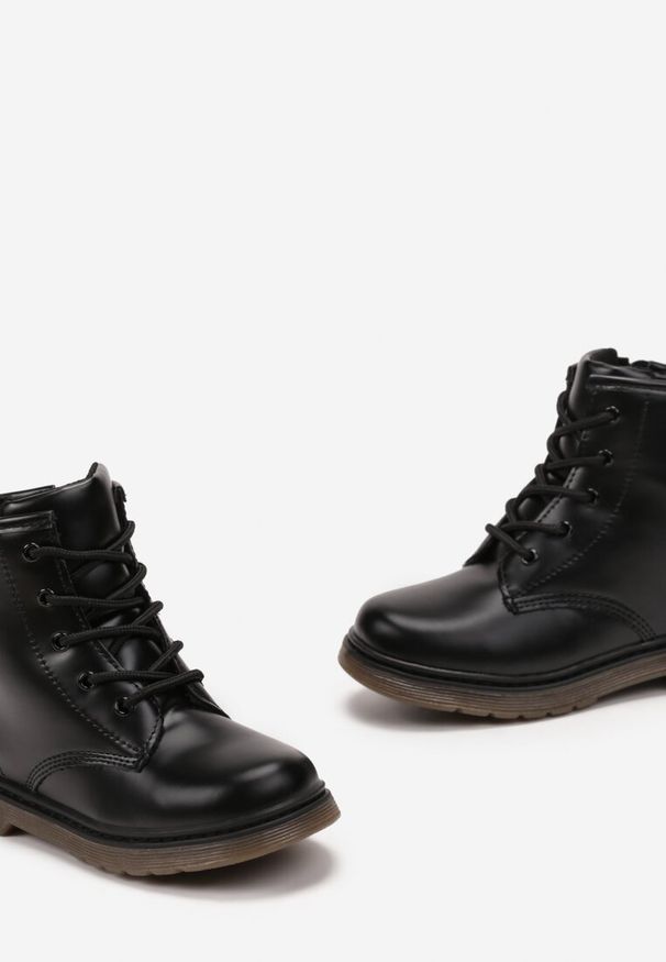 Born2be - Czarne Botki Workery z Sznurowaniem Alveron. Okazja: na co dzień. Kolor: czarny. Styl: casual
