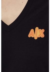 Armani Exchange t-shirt damski kolor czarny. Kolor: czarny. Długość rękawa: krótki rękaw. Długość: krótkie. Wzór: aplikacja