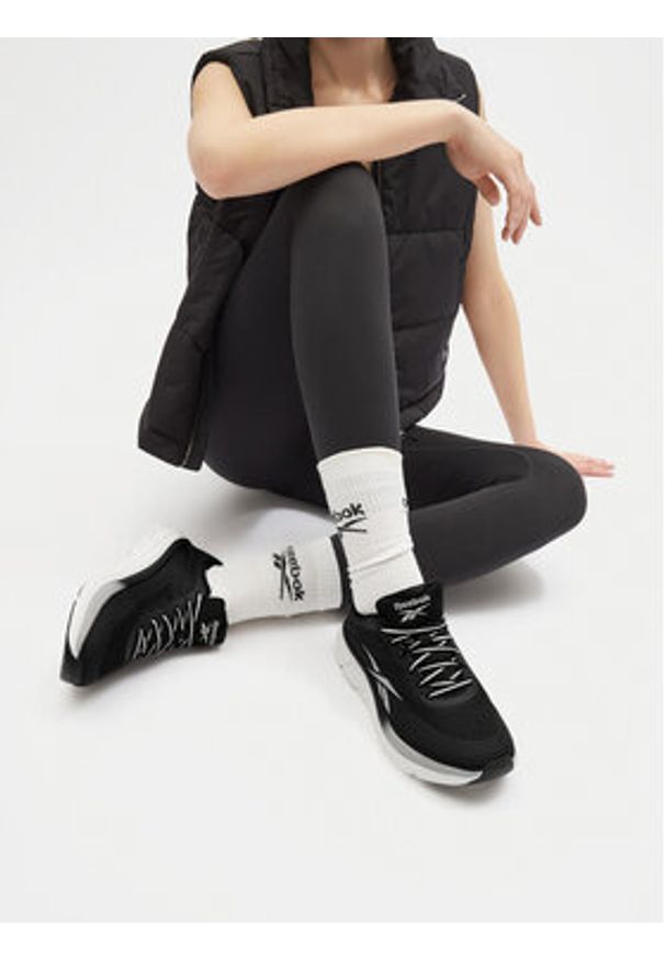 Reebok Buty do biegania ROAD STRIDER 100233959 Czarny. Kolor: czarny. Materiał: materiał