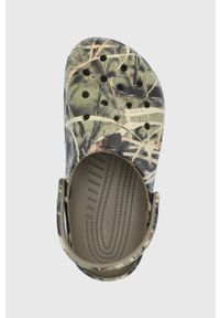 Crocs Klapki Classic Realtree 12132 Khaki. Kolor: zielony. Materiał: materiał, guma. Obcas: na obcasie. Wysokość obcasa: niski #4