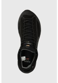 Zamberlan buty Free Blast GTX męskie kolor czarny. Zapięcie: sznurówki. Kolor: czarny. Materiał: materiał, tworzywo sztuczne, guma, zamsz, mikrofibra. Szerokość cholewki: normalna. Technologia: Gore-Tex #4