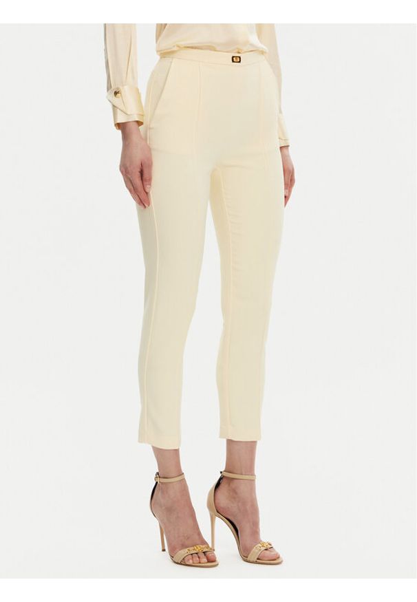 Elisabetta Franchi Spodnie materiałowe PA-076-51E2 Żółty Regular Fit. Kolor: żółty. Materiał: syntetyk