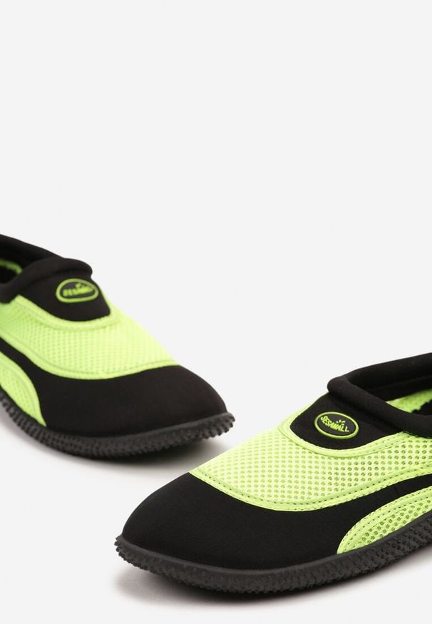 Born2be - Czarno-Zielone Buty Sportowe z Siateczki z Elastyczną Podeszwą Camagia. Zapięcie: rzepy. Kolor: czarny. Szerokość cholewki: normalna