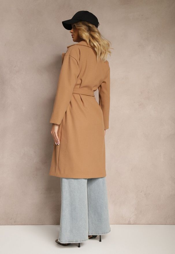Renee - Ciemnobeżowy Płaszcz Dwurzędowy Wiązany Meollie. Okazja: na co dzień. Kolor: beżowy. Materiał: poliester, koronka. Długość: długie. Sezon: wiosna, jesień. Styl: casual, elegancki