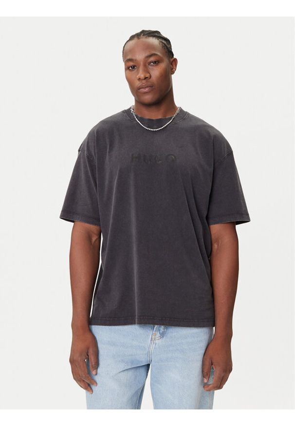Hugo - HUGO T-Shirt Nebute 50542638 Czarny Loose Fit. Kolor: czarny. Materiał: bawełna
