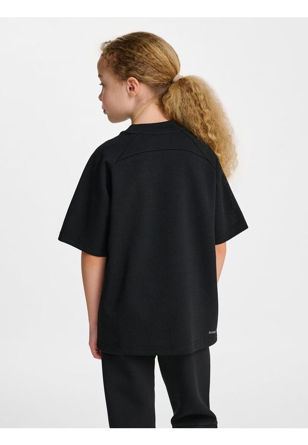 Koszulka dla dzieci Hummel Tech. Kolor: czarny. Sport: joga i pilates