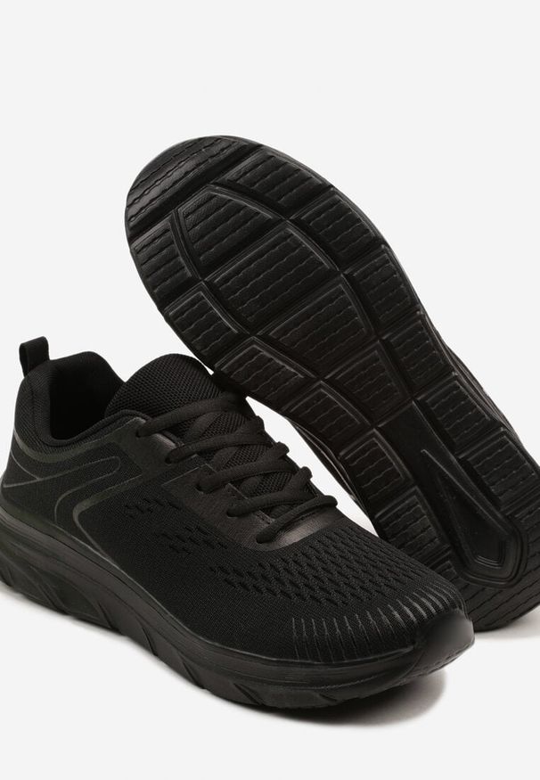 Born2be - Czarne Buty Sportowe Sneakersy z Ozdobnym Tłoczeniem Wiline. Okazja: na co dzień. Kolor: czarny. Materiał: jeans. Obcas: na płaskiej podeszwie