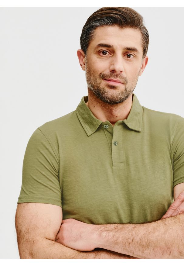Pako Lorente - PAKO LORENTE – Zielone bawełniane polo. Typ kołnierza: polo. Kolor: zielony. Materiał: bawełna