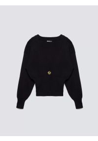 Big-Star - Sweter damski z wiskozy taliowany czarny Goldi 906. Okazja: na spotkanie biznesowe, do pracy, na randkę, na co dzień. Kolor: czarny. Materiał: wiskoza. Długość: krótkie. Styl: klasyczny, biznesowy, casual