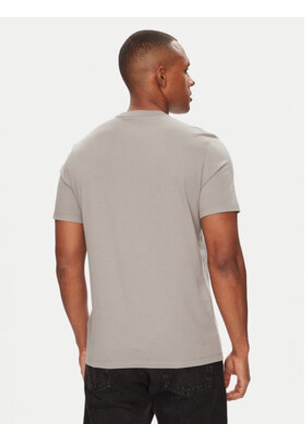 Calvin Klein T-Shirt Outline Tape Graphic LV04RC852G Szary Regular Fit. Kolor: szary. Materiał: bawełna