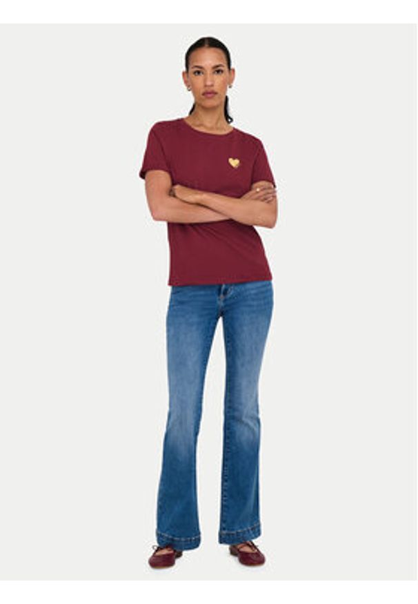 only - ONLY T-Shirt Kita 15244714 Bordowy Regular Fit. Kolor: czerwony. Materiał: bawełna