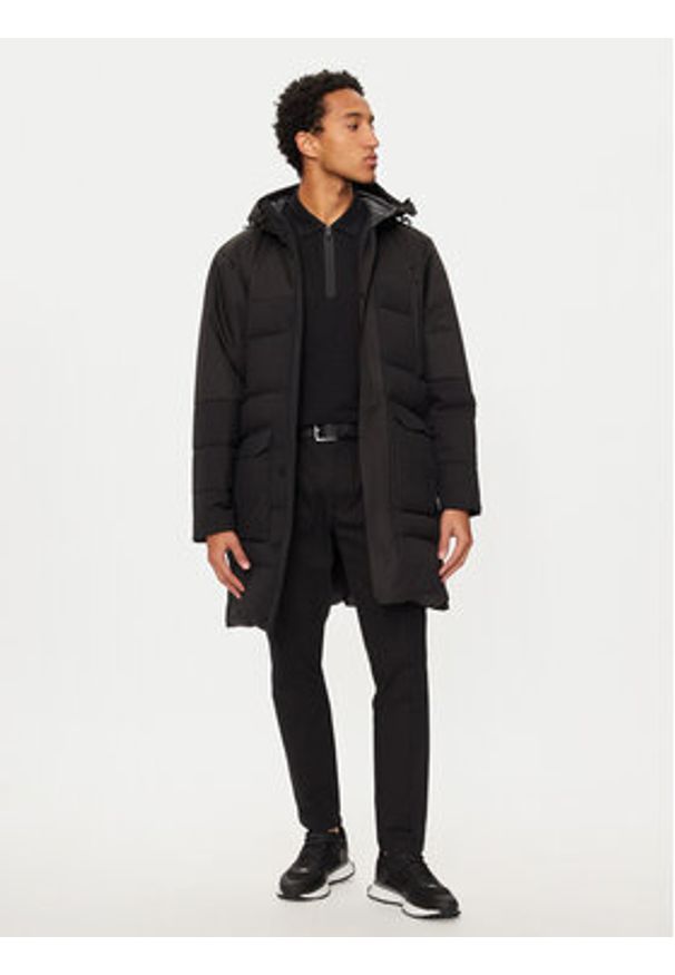 BOSS Kurtka puchowa 50515113 Czarny Regular Fit. Kolor: czarny. Materiał: syntetyk