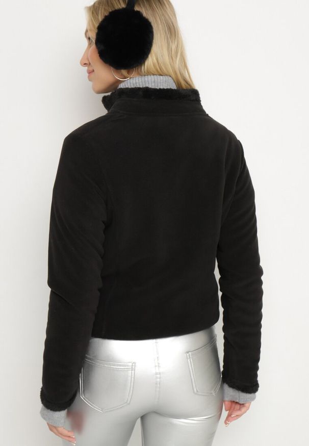 Born2be - Czarna Welurowa Bluza na Suwak Asiyana. Okazja: na co dzień. Kolor: czarny. Materiał: welur. Długość rękawa: długi rękaw. Długość: długie. Wzór: aplikacja. Styl: casual