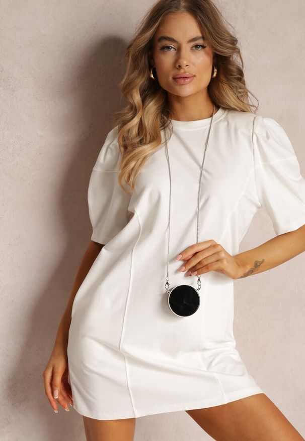 Renee - Biała Pudełkowa Sukienka Mini z Saszetką Dalana. Okazja: na co dzień. Kolor: biały. Materiał: materiał, wiskoza, jeans. Długość rękawa: krótki rękaw. Sezon: wiosna, lato. Styl: casual, elegancki. Długość: mini