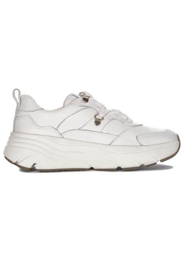 Buty do chodzenia damskie Geox D36UFE00046C1000. Kolor: biały. Materiał: materiał, skóra, syntetyk. Szerokość cholewki: normalna. Sport: turystyka piesza