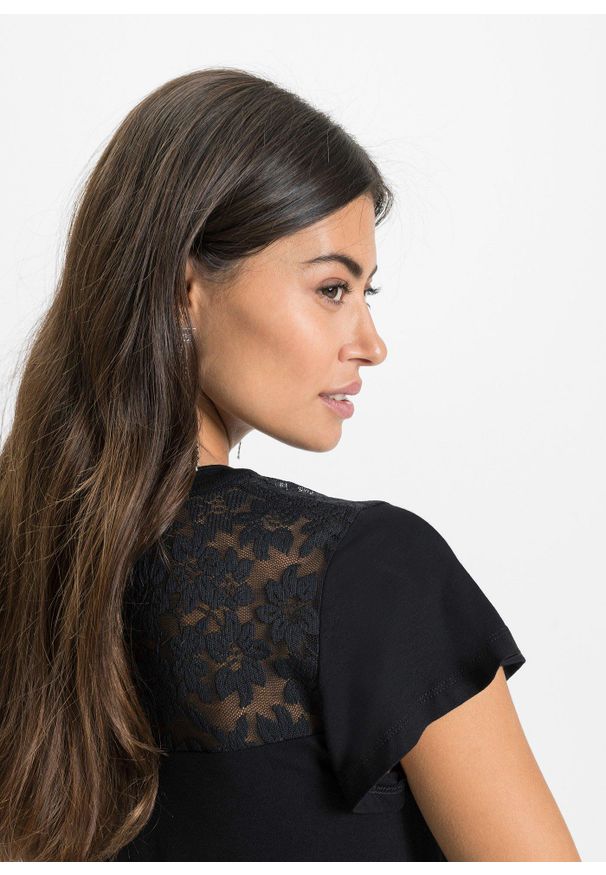 bonprix - T-shirt z dekoltem henley z mieszanki wiskozy. Typ kołnierza: typu henley. Kolor: czarny. Materiał: wiskoza, koronka. Wzór: koronka