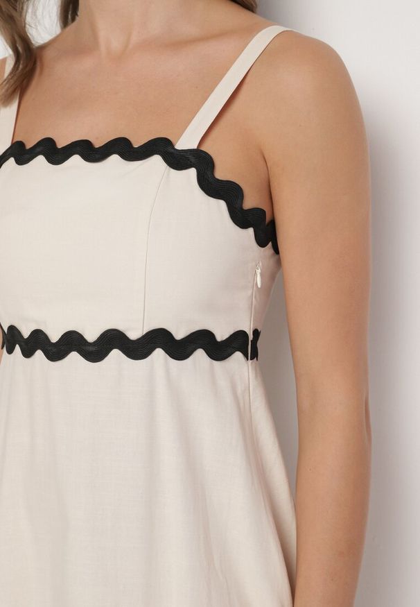 Born2be - Beżowa Sukienka z Bawełną Wiskozą na Ramiączkach z Lamówką Ilanise. Okazja: na spacer, na co dzień. Kolor: beżowy. Materiał: bawełna, wiskoza. Długość rękawa: na ramiączkach. Wzór: aplikacja. Sezon: lato. Typ sukienki: proste. Styl: casual, elegancki