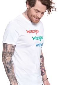 Wrangler - WRANGLER T SHIRT SS REPEAT TEE WHITE W7D7D3989. Kolor: biały