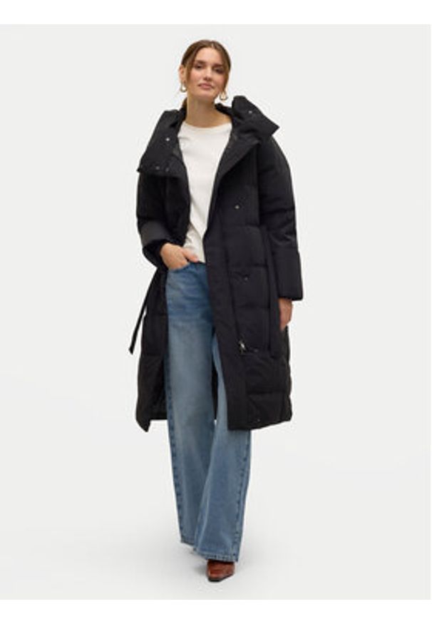 Vero Moda Kurtka puchowa Leonie 10311566 Czarny Regular Fit. Kolor: czarny. Materiał: syntetyk