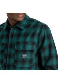 Lee - LEE WORKWEAR OVERSHIRT RELAXED FIT MĘSKA KOSZULA MATERIAŁOWA AGATE GREEN L68DCSNB. Materiał: materiał