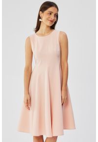 Stylove - Elegancka rozkloszowana sukienka koktajlowa pudrowy róż. Kolor: różowy. Styl: elegancki, wizytowy