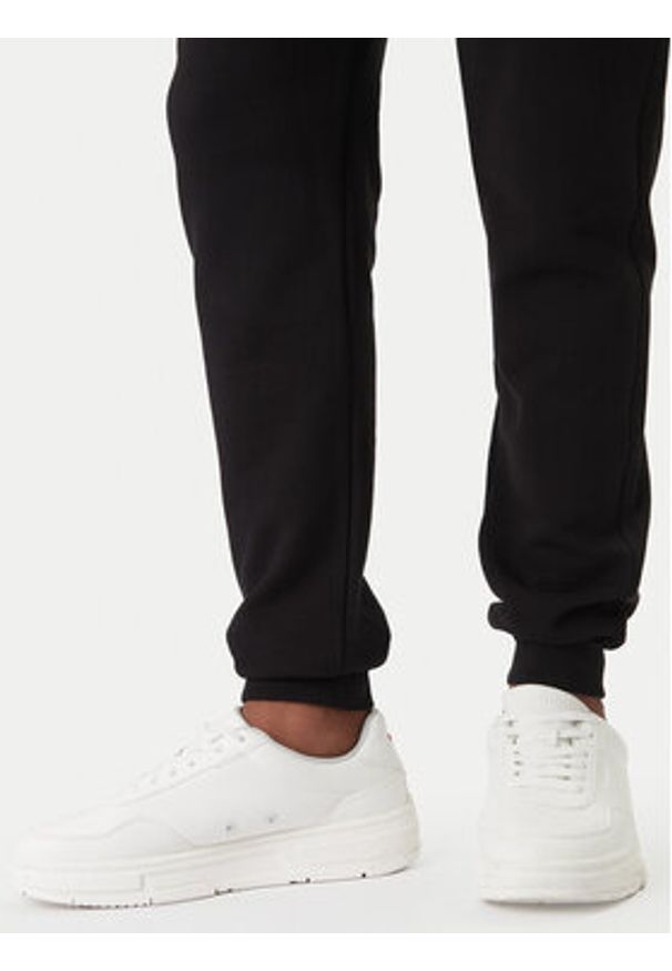 Karl Lagerfeld - KARL LAGERFELD Spodnie dresowe 705782 561917 Czarny Regular Fit. Kolor: czarny. Materiał: bawełna