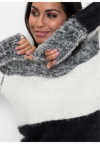 bonprix - Sweter z przędzy z długim włosem w paski. Kolor: czarny. Materiał: dzianina. Długość: długie. Wzór: paski #2