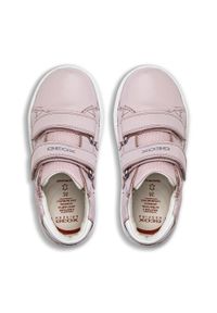Geox - Sneakersy dziecięce różowe GEOX B Biglia Girl. Kolor: różowy. Materiał: skóra, syntetyk, guma, materiał. Wzór: aplikacja, motyw z bajki. Sport: turystyka piesza