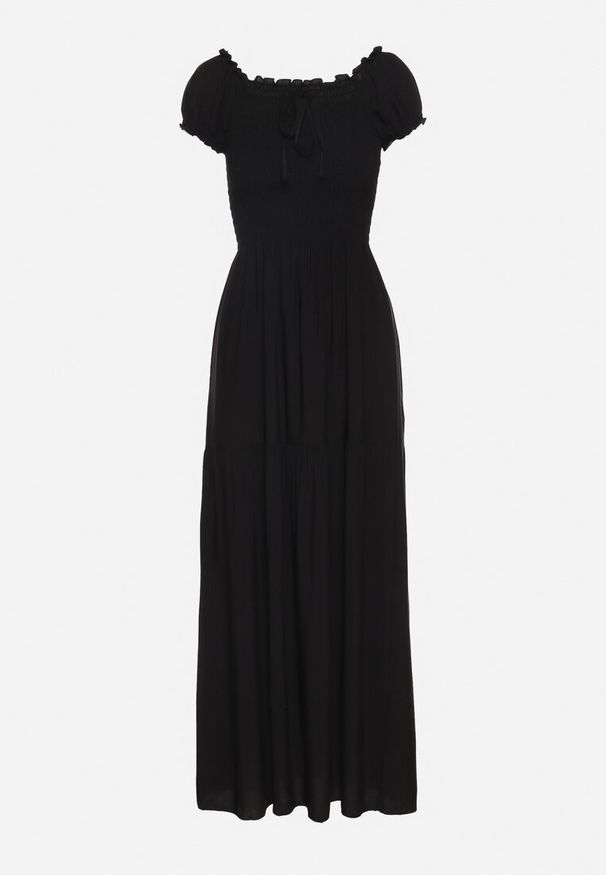 Born2be - Czarna Wiskozowa Sukienka Hiszpanka z Marszczoną Górą Jenanira. Okazja: na co dzień. Typ kołnierza: dekolt hiszpanka. Kolor: czarny. Materiał: wiskoza. Styl: casual, klasyczny