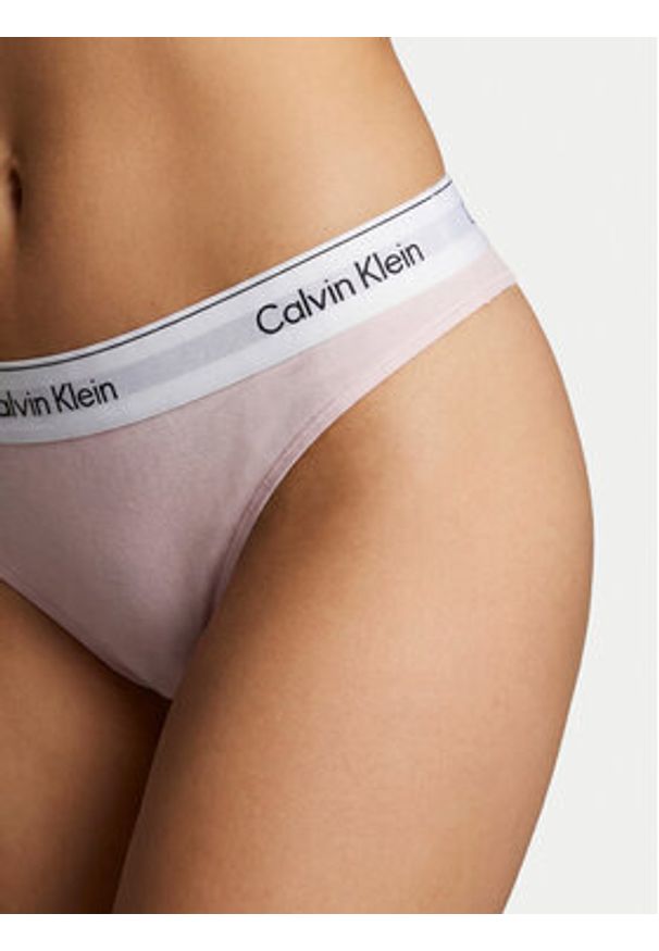 Calvin Klein Underwear Stringi LV00QF8518 Różowy. Kolor: różowy