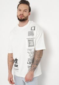Born2be - Biała Koszulka z Bawełny z Krótkim Rękawem i Nadrukiem Heulwen. Okazja: na co dzień. Kolor: biały. Materiał: bawełna. Długość rękawa: krótki rękaw. Długość: krótkie. Wzór: nadruk. Styl: casual