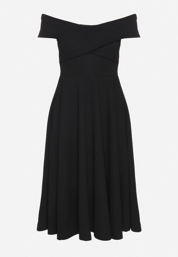 Born2be - Czarna Rozkloszowana Sukienka Typu Hiszpanka Olorea. Typ kołnierza: dekolt hiszpanka. Kolor: czarny