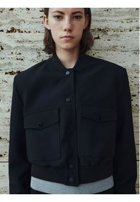 mango - Mango Kurtka bomber Wonder 57076019 Czarny Regular Fit. Kolor: czarny. Materiał: syntetyk #6
