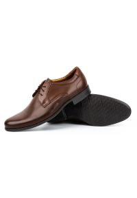 Kampol Buty męskie eleganckie skórzane 344KAM brązowe. Kolor: brązowy. Materiał: skóra. Obcas: na obcasie. Styl: elegancki. Wysokość obcasa: średni #3