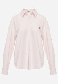 Renee - Różowa Koszula z Bawełną w Paski z Haftowaną Aplikacją Serca Sewrona. Okazja: na co dzień. Kolor: różowy. Materiał: bawełna. Wzór: aplikacja, haft, paski. Styl: casual, klasyczny #5