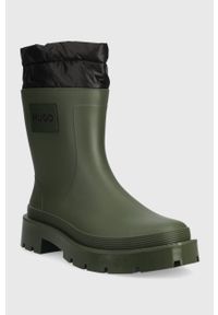 Hugo - HUGO kalosze Jin damskie kolor zielony 50503847. Nosek buta: okrągły. Kolor: zielony. Materiał: guma. Szerokość cholewki: normalna #3