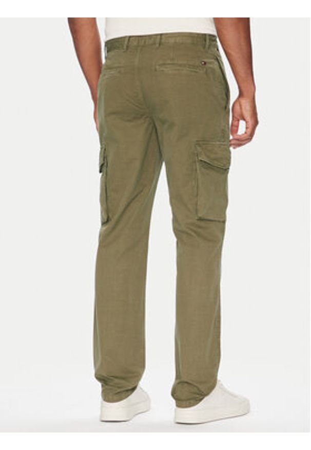 TOMMY HILFIGER - Tommy Hilfiger Spodnie materiałowe Denton MW0MW39695 Zielony Straight Fit. Kolor: zielony. Materiał: bawełna