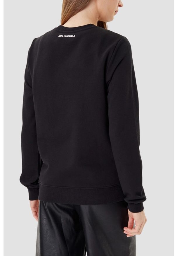 Karl Lagerfeld - KARL LAGERFELD Bluza czarna damska z cyrkoniami Ikon RS, Rozmiar XS. Okazja: na co dzień. Kolor: czarny. Materiał: bawełna. Wzór: aplikacja. Styl: elegancki, casual, klasyczny