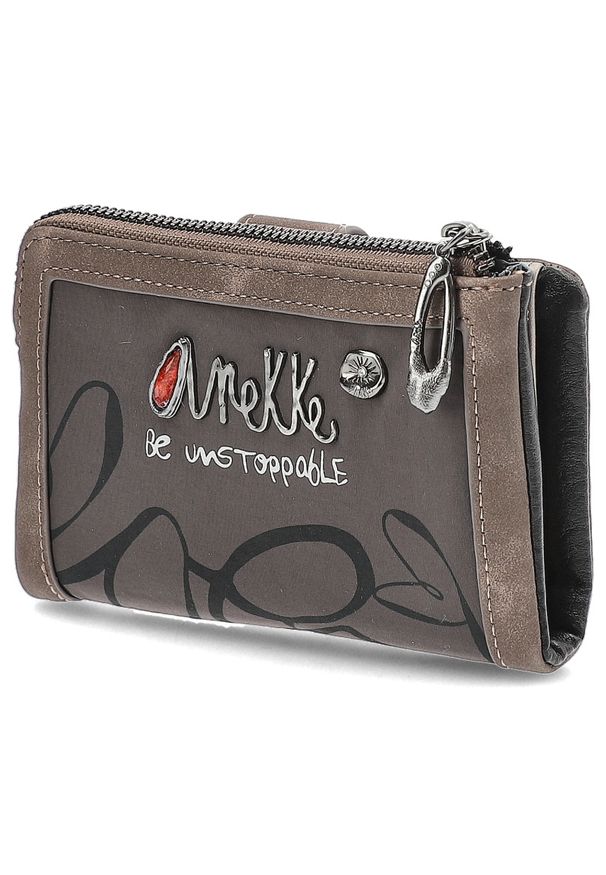 Brązowy Średni Portfel Damski Anekke Dreamverse. Kolor: brązowy. Wzór: aplikacja, napisy